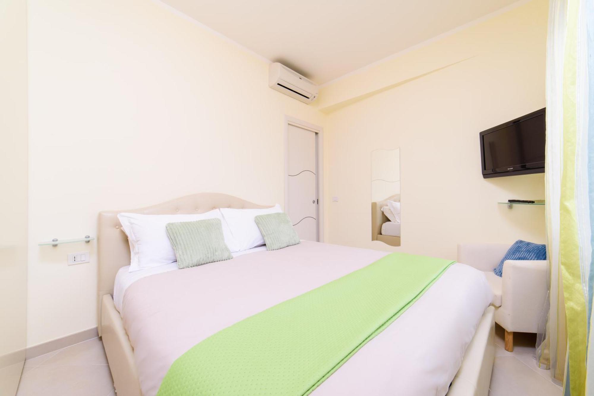 Estate4Home - L'Onda Viola Сорренто Экстерьер фото
